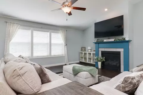 2608 Grey Fox Trl, Bloomington, IL 61705 photo 9