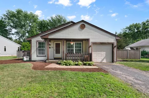 1944 Navarone Dr, Naperville, IL 60565