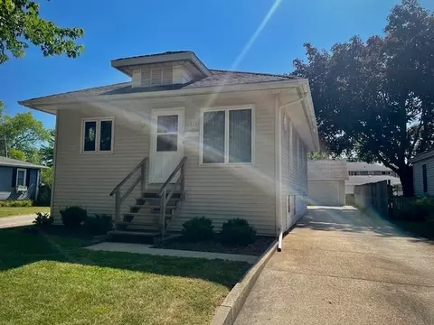 1322 N Prairie Ave, Joliet, IL 60435