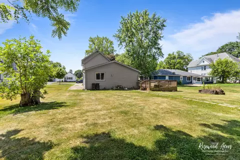 Exterior - 409 E Main St, Peotone, IL 60468 photo 4 of 8