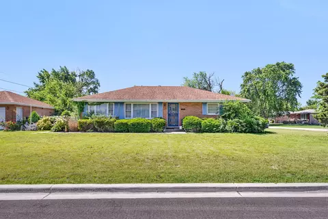 7859 78th St, Bridgeview, IL 60455