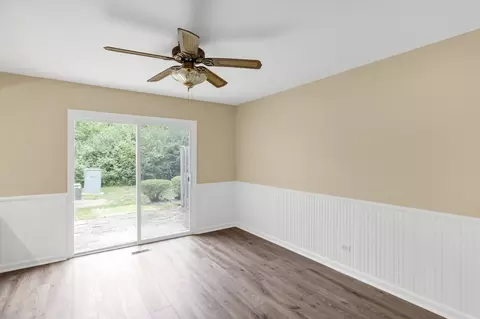 22 Red Oak Trl, Cary, IL 60013 photo 7