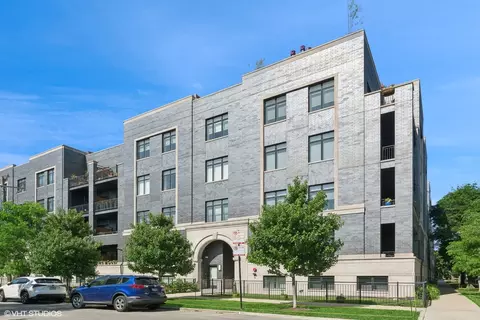 5748 N Hermitage Ave #406, Chicago, IL 60660