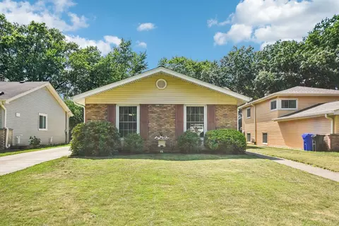 262 S Ellyn Ave, Glen Ellyn, IL 60137