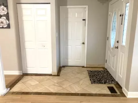 Entry Way - 1348 Inverness Dr, Elgin, IL 60120 photo 1 of 1