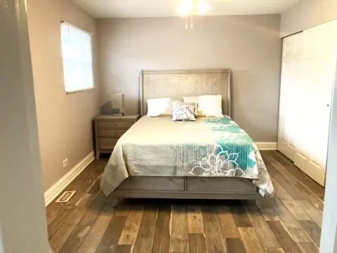 Bedroom - 1348 Inverness Dr, Elgin, IL 60120 photo 1 of 2