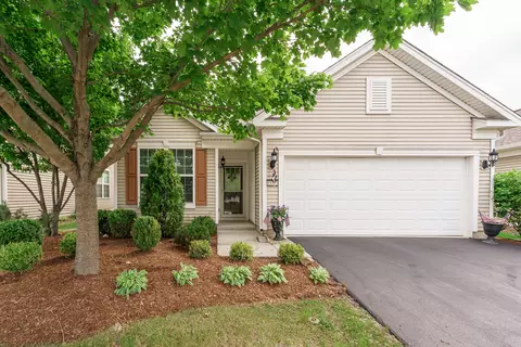 13445 Meadowlark Ln, Huntley, IL 60142