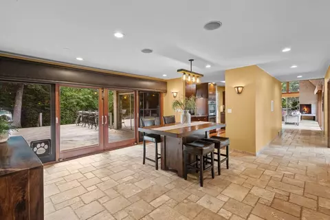 Dining - 431 Maplewood Dr, Barrington, IL 60010 photo 1 of 4