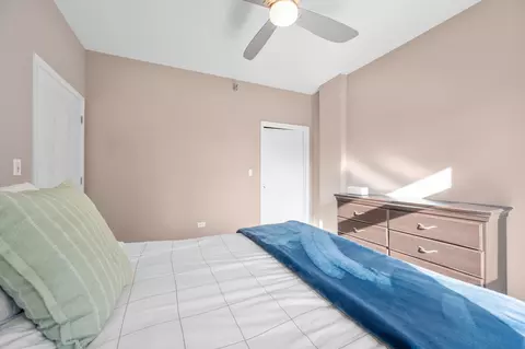 Bedroom - 225 S Sangamon St #804, Chicago, IL 60607 photo 3 of 3