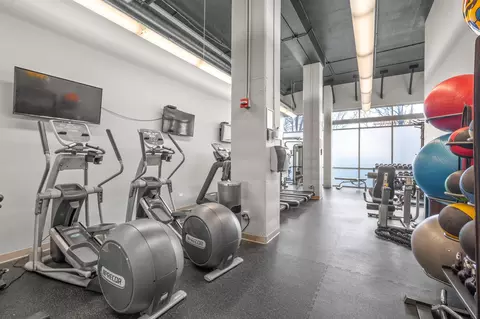 Other - 225 S Sangamon St #804, Chicago, IL 60607 photo 6 of 7