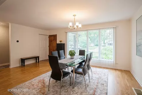 Dining - 3006 Thrush Ln, Rolling Meadows, IL 60008 photo 1 of 3