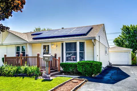 4209 Southwest Hwy #4209, Hometown, IL 60456
