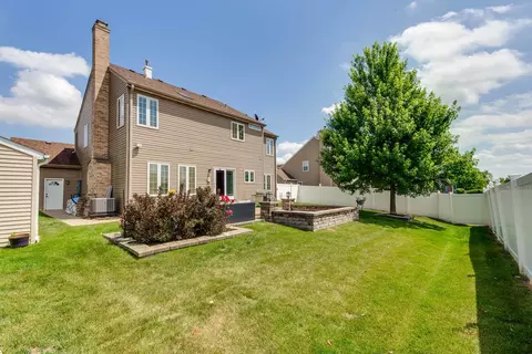 202 Dallas Dr, Bartlett, IL 60103 photo 38