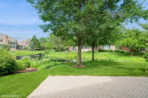 2139 Royal Ridge Dr, Northbrook, IL 60062 photo 15