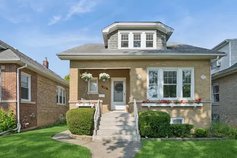 6912 N Osceola Ave, Chicago, IL 60631