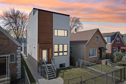 940 N Karlov Ave, Chicago, IL 60651