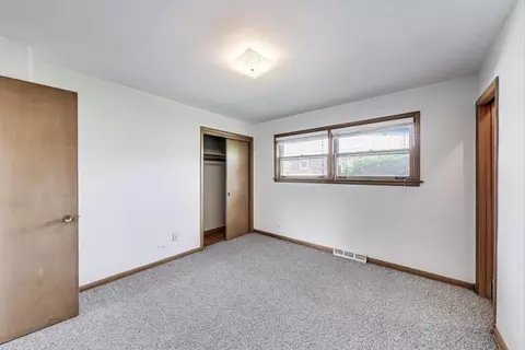 Bedroom - 1927 Herbert Ave, Berkeley, IL 60163 photo 5 of 9