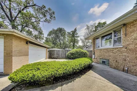 Exterior - 1927 Herbert Ave, Berkeley, IL 60163 photo 6 of 10
