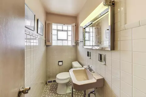 Bath - 1927 Herbert Ave, Berkeley, IL 60163 photo 2 of 2