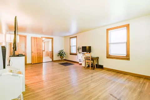 Living - 904 Bowditch Ave, Aurora, IL 60506 photo 1 of 2