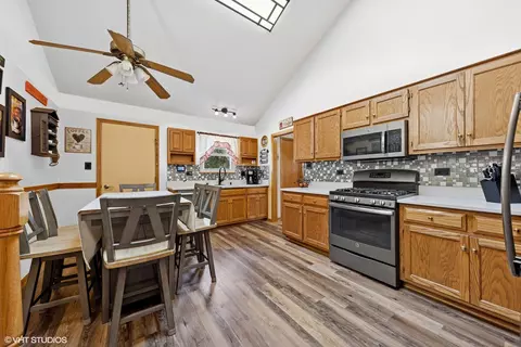 1908 Chestnut Hill Rd, Plainfield, IL 60586 photo 9