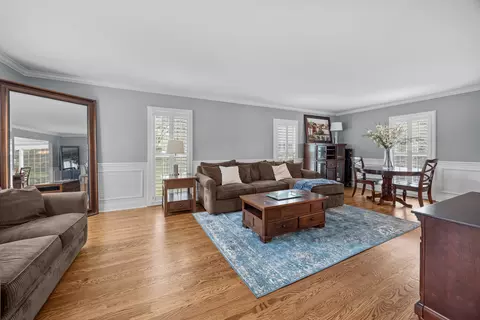 3 Old Valley Rd, Rolling Meadows, IL 60008 photo 5