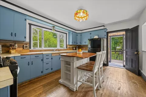 Kitchen - 32 W167 Army Trail Rd, Wayne, IL 60184 photo 1 of 3