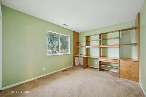 605 Northview Ln, Hoffman Estates, IL 60169 photo 12