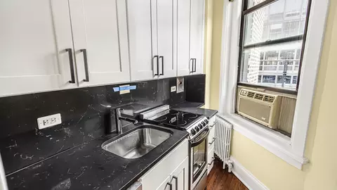 Kitchen - 63 E Cedar St #4B, Chicago, IL 60611 photo 3 of 3