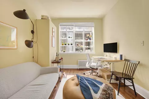 Other - 63 E Cedar St #4B, Chicago, IL 60611 photo 3 of 7