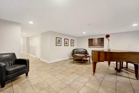 Other - 63 E Cedar St #4B, Chicago, IL 60611 photo 7 of 7