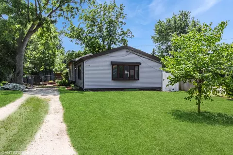 509 Sherman Ave, Aurora, IL 60505