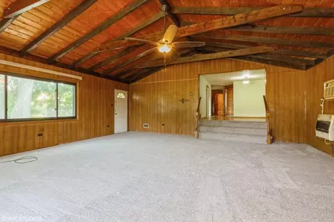 509 Sherman Ave, Aurora, IL 60505 photo 3