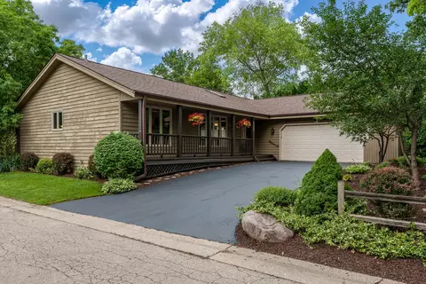 5307 Gingeridge Ln, Rockford, IL 61114