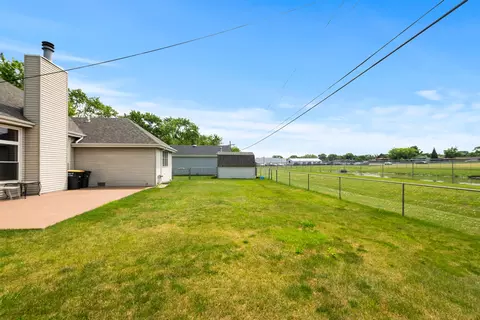 Exterior - 2235 177th St, Lansing, IL 60438 photo 4 of 6