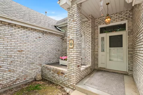 Exterior - 2235 177th St, Lansing, IL 60438 photo 2 of 6