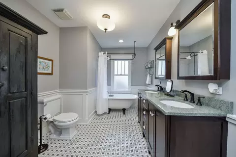 143 N Wright St, Naperville, IL 60540 photo 22