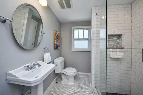 143 N Wright St, Naperville, IL 60540 photo 17