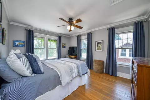 143 N Wright St, Naperville, IL 60540 photo 19