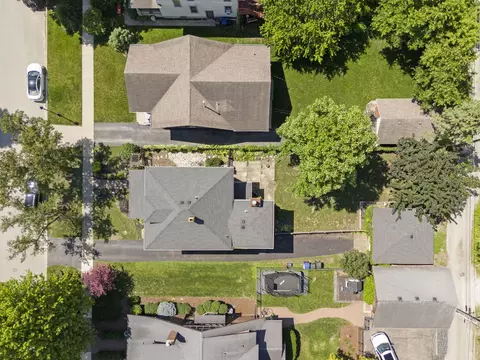 143 N Wright St, Naperville, IL 60540 photo 37