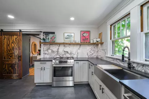 143 N Wright St, Naperville, IL 60540 photo 13