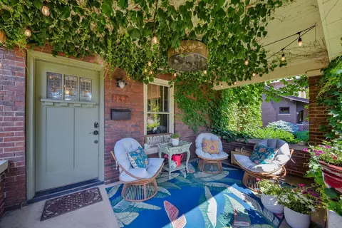 143 N Wright St, Naperville, IL 60540 photo 3