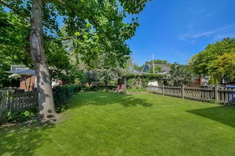 143 N Wright St, Naperville, IL 60540 photo 27