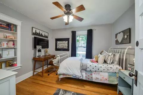 143 N Wright St, Naperville, IL 60540 photo 20