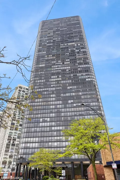 5415 N Sheridan Rd #3004, Chicago, IL 60640