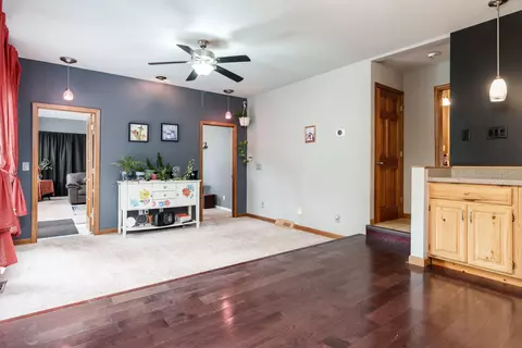Entry Way - 1430 Michael Dr, Pecatonica, IL 61063 photo 4 of 6