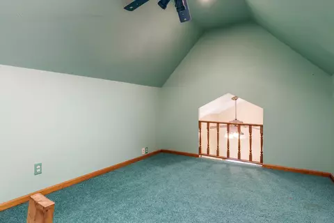 Bedroom - 1430 Michael Dr, Pecatonica, IL 61063 photo 12 of 14