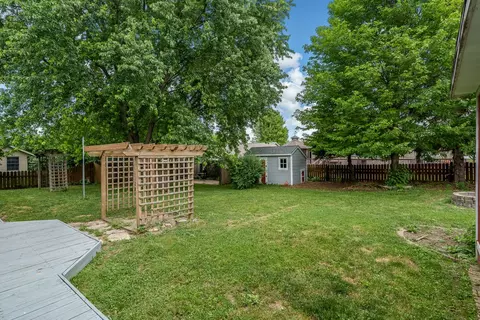 Exterior - 1430 Michael Dr, Pecatonica, IL 61063 photo 4 of 8