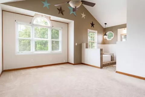 Bedroom - 1430 Michael Dr, Pecatonica, IL 61063 photo 6 of 14