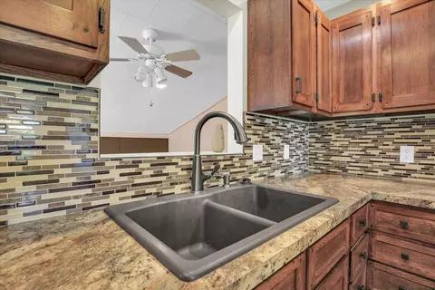 203 E Wilson, Tuscola, IL 61953 photo 17